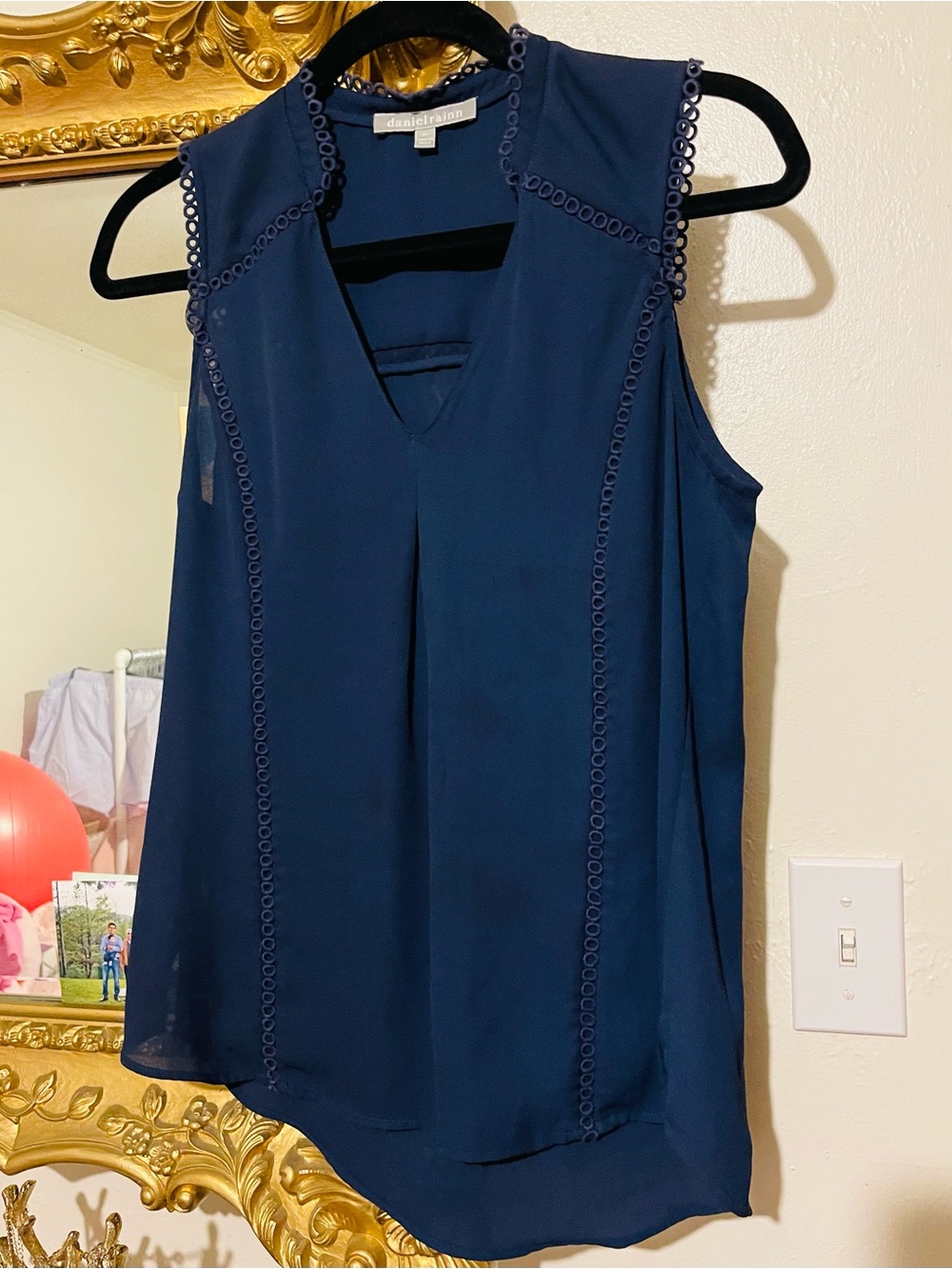 Daniel Rainn Navy Blue Sleeveless Blouse Size XS